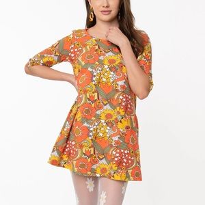 Unique Vintage 1960s Orange & Green Retro Floral Print Tunic Dress